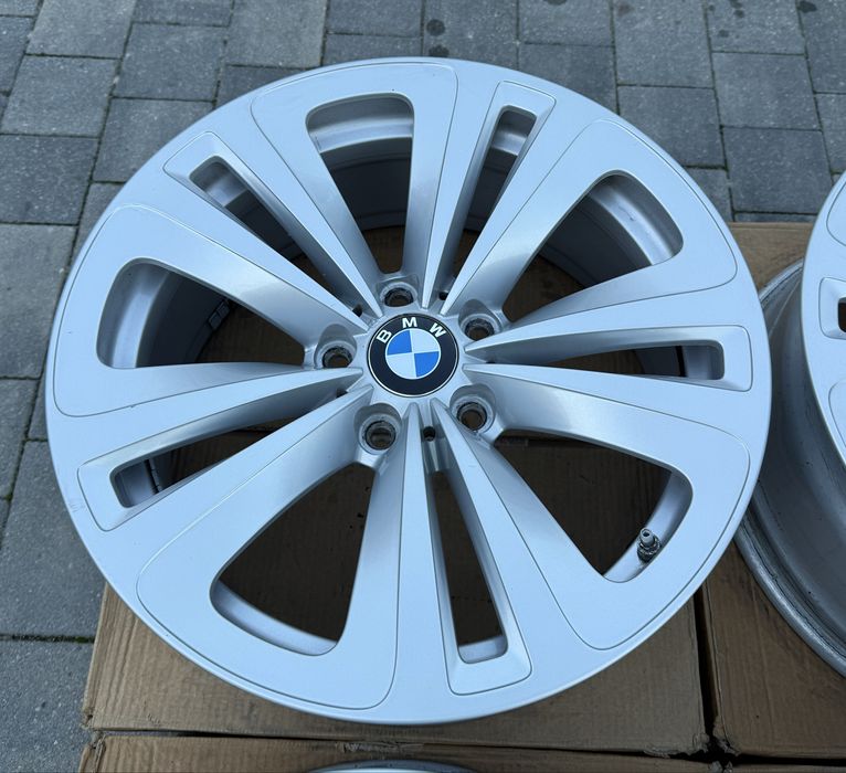 Oryginalne felgi Bmw 18’ F10 F11 F12 X1 X3 X4 F30 E60 5x120 et30 8J