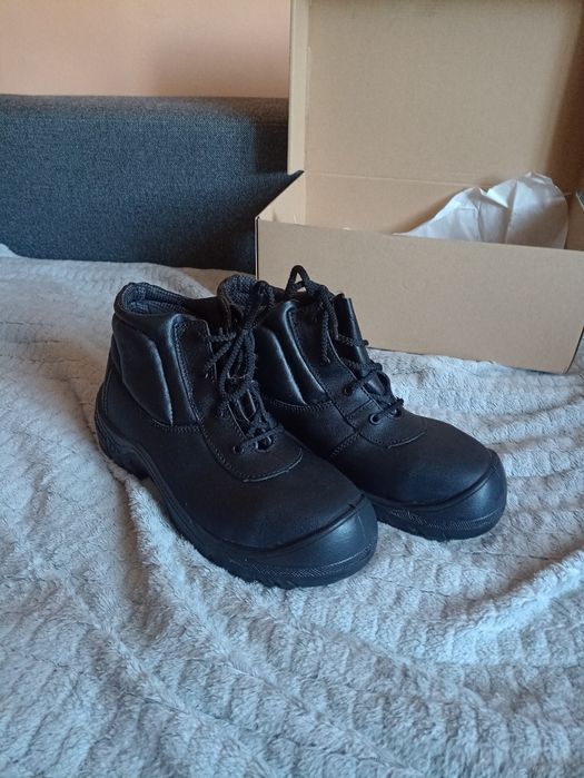 Buty trzewiki robocze