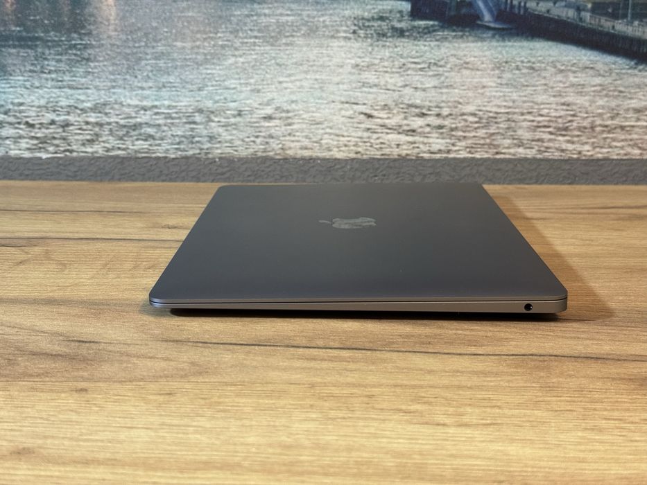 Ідеальний Macbook Air 13 M1 8ГБ 256ГБ Space Gray Гарантія 30 днів #77