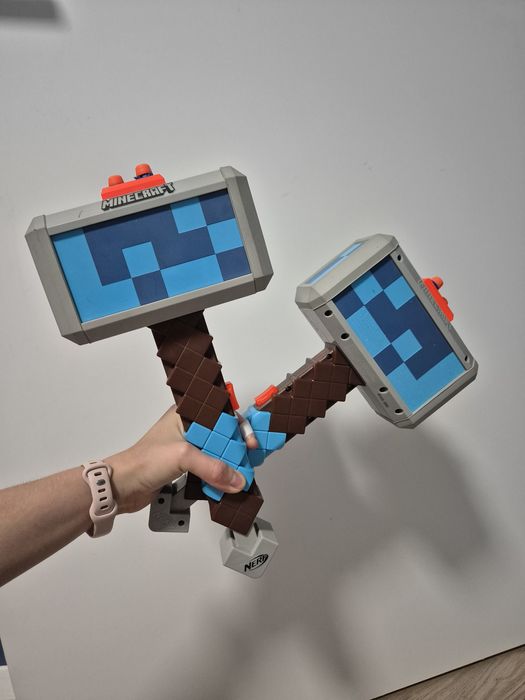 Молот Minecraft Nerf