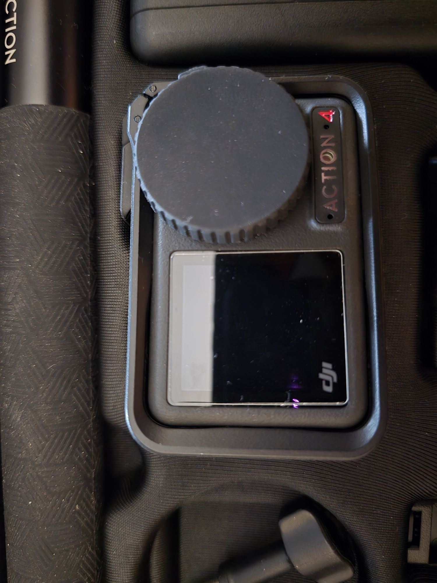 DJI Osmo action cam 4 adventure combo - Como NOVO