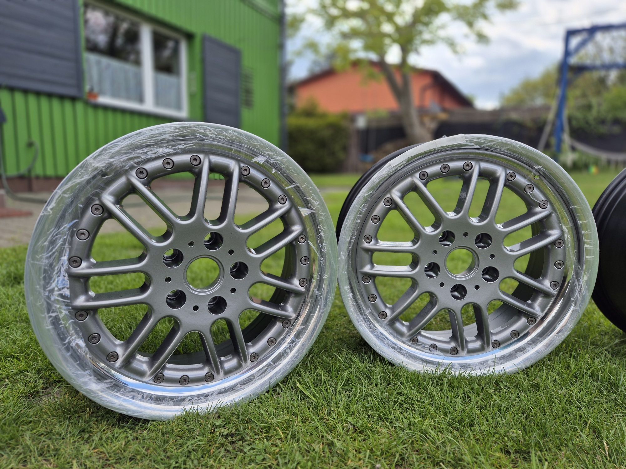 Felgi alufelgi  skręcane 3 częściowe  ACT LX 17" 5X112