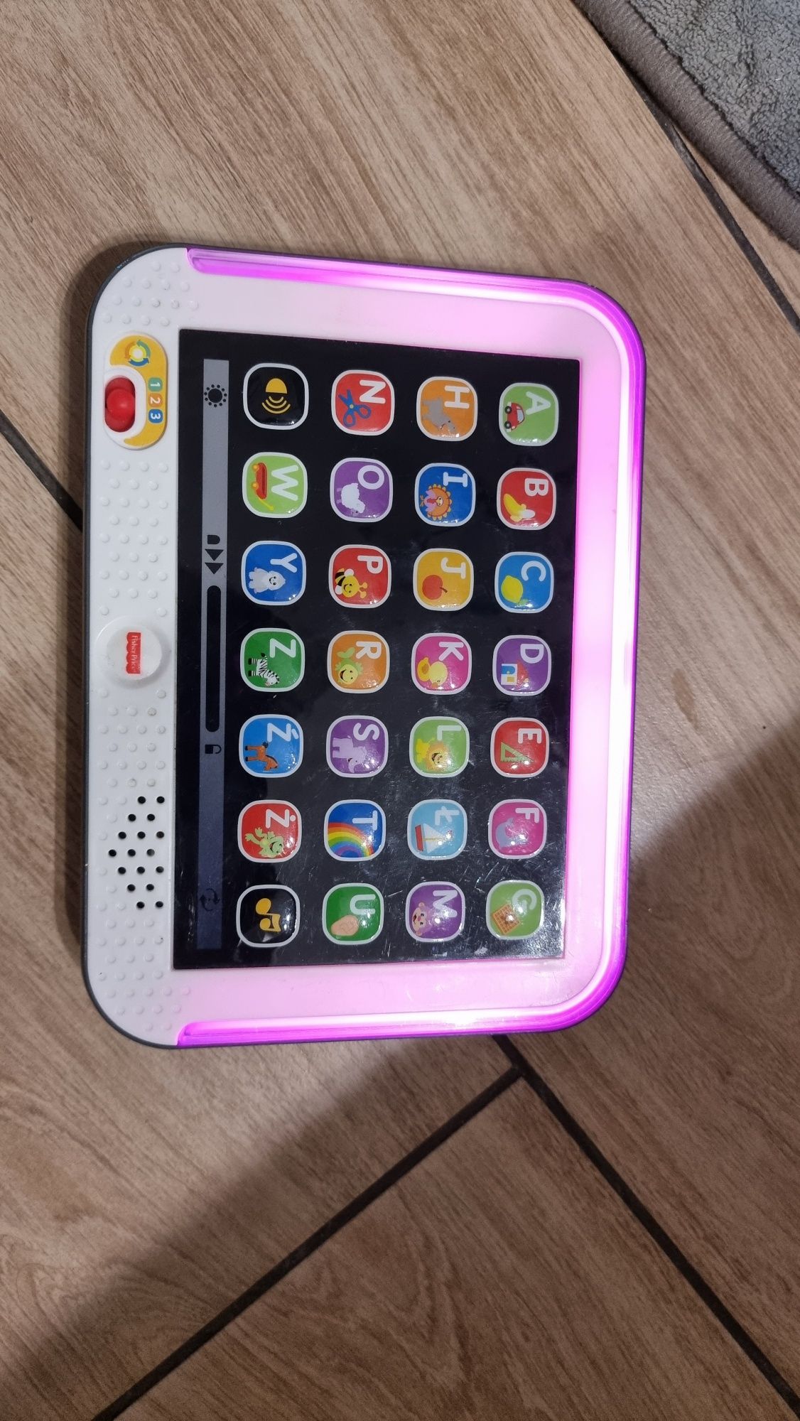 Interaktywny tablet malucha Fisher price