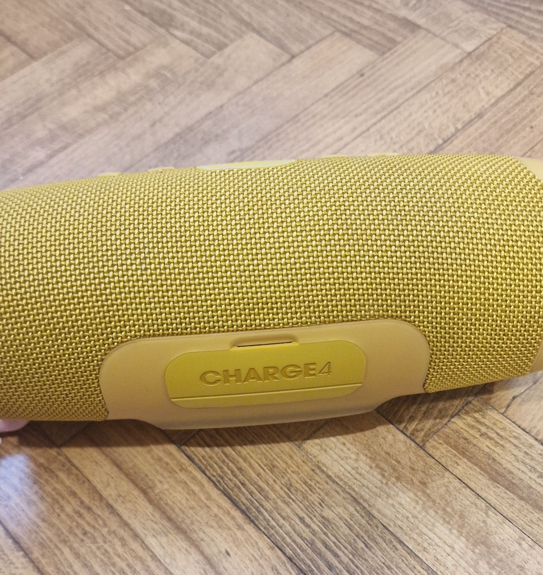 Głośnik bezprzewodowy JBL Charge 4