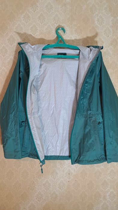 Ветровка, куртка marmot