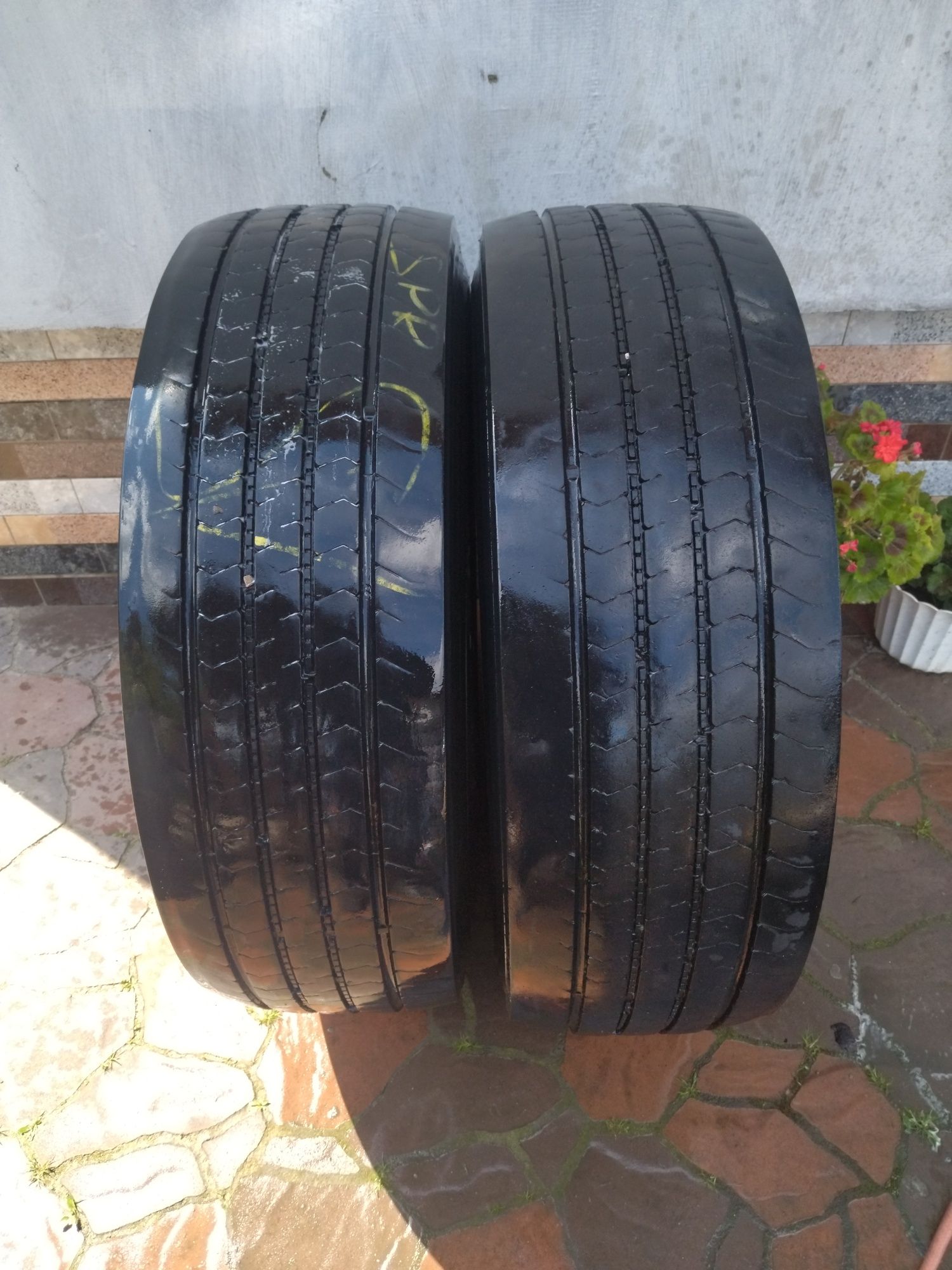 Шини 315/70 R22.5 Bridgestone R297