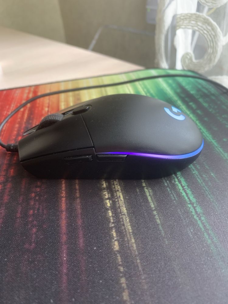 Мишка logitech g102