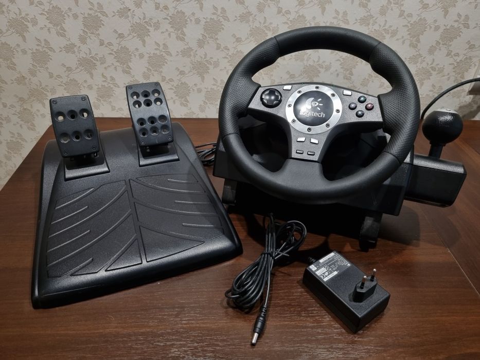 Ігрове кермо logitech driving force pro, хороший стан (геймпад, руль)