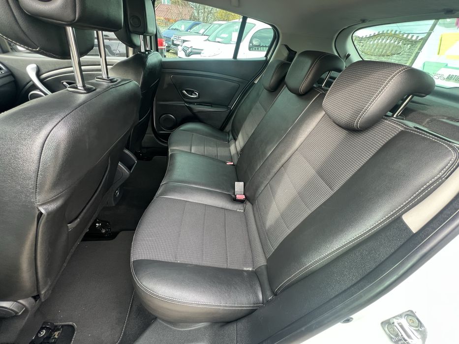 Свіжо пригнаний , машина варта вашої уваги