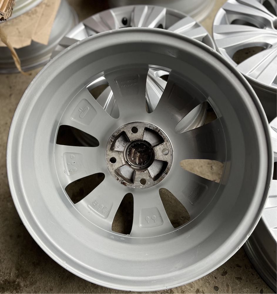 Диски Citroen C 3  C4 PICASSO R 16 4 108 Peuget