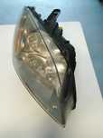 Farol Ford C Max lado direito
