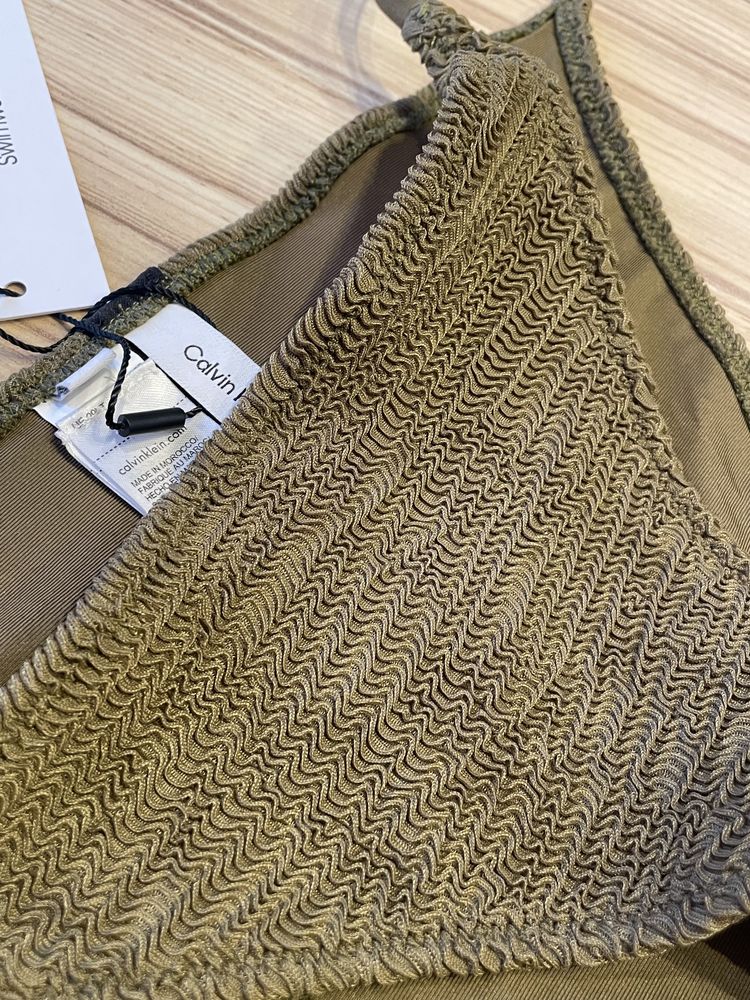 Calvin Klein : majtki / dół od bikini / M / nowe z metką