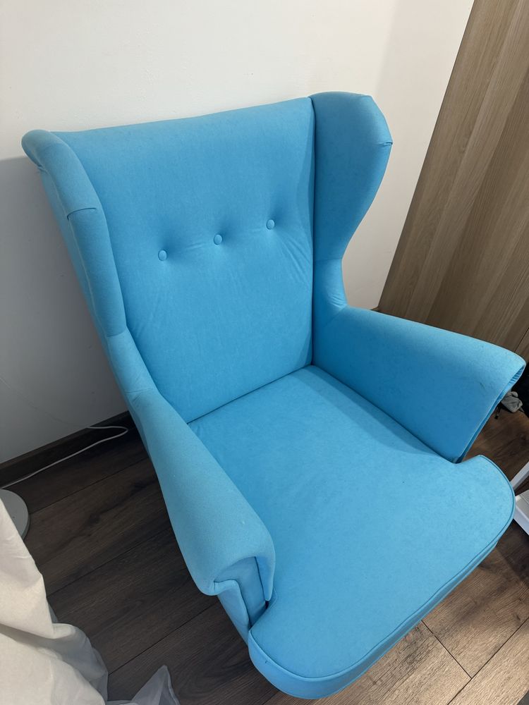 Fotel uszak niebieski dla mamy