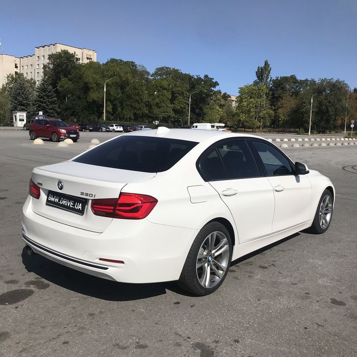 BMW F30 330i XDrive