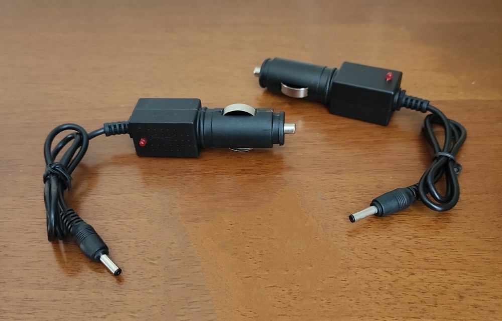 Адаптери автомобільні в прикурювач 12V (н-р 2шт)