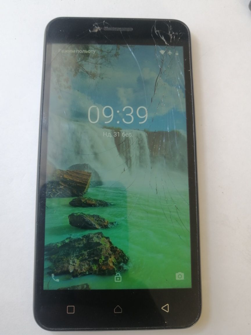 Lenovo A6020 vibe k5 смартфон 2/16 пам'яті