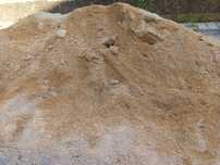 Po de pedra (sobra de obra)