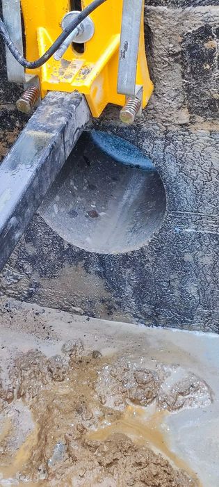 Wiercenie w betonie. Wiercenie w cegle, żelbecie, beton komórkowy.