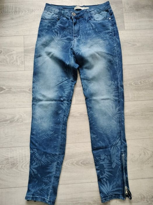 Jeansy Stradivarius 34