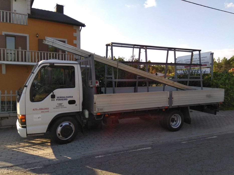 Isuzu 3500Kg  poucos kms 140.000