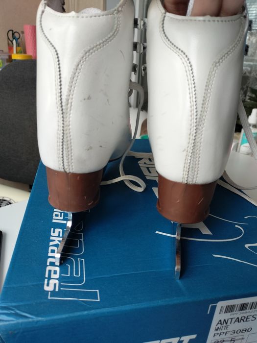 Продам коньки Risport Antares