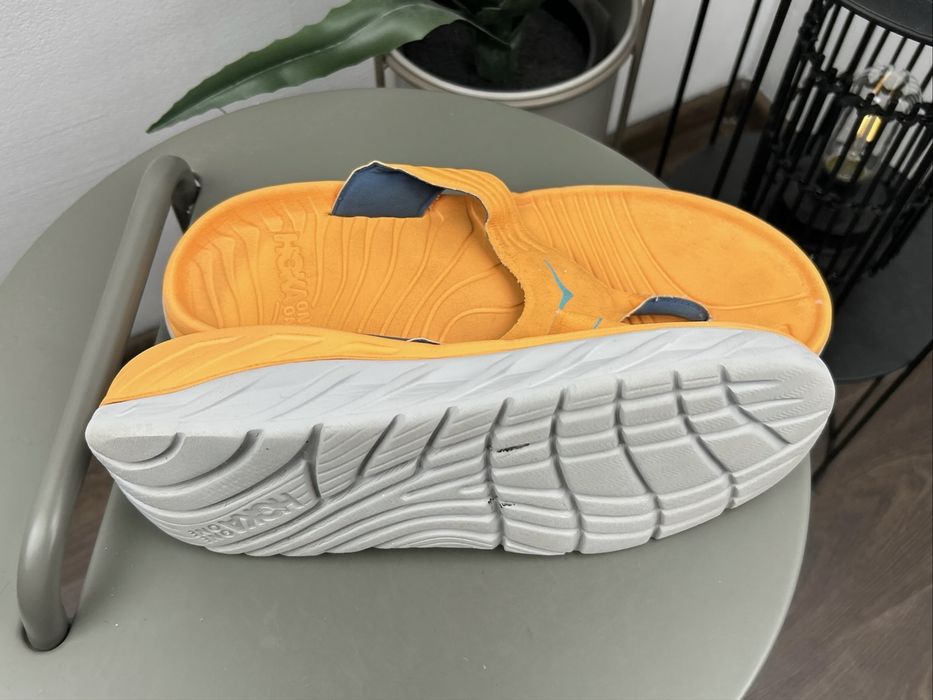 Оригінал! Тапочки шльопки Hoka Ora Recovery 44 розмір М05982