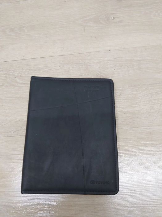 Toyota Corolla VERSO Etui pokrowiec na dokumenty instrukcje segregator