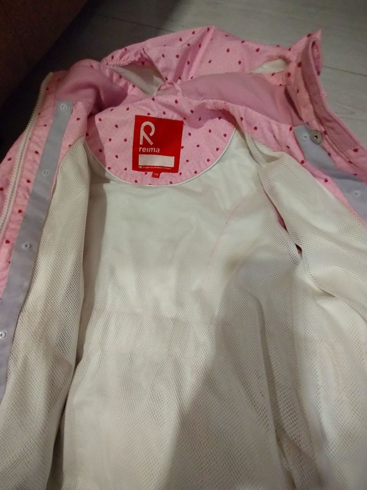 Куртка. вітровка на дівчинку Reima, umbro