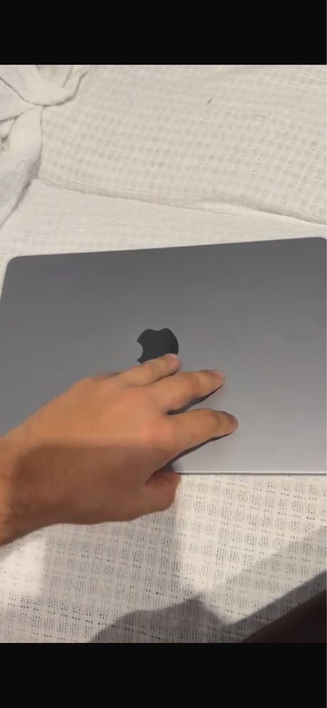 MacBook air M2 2022