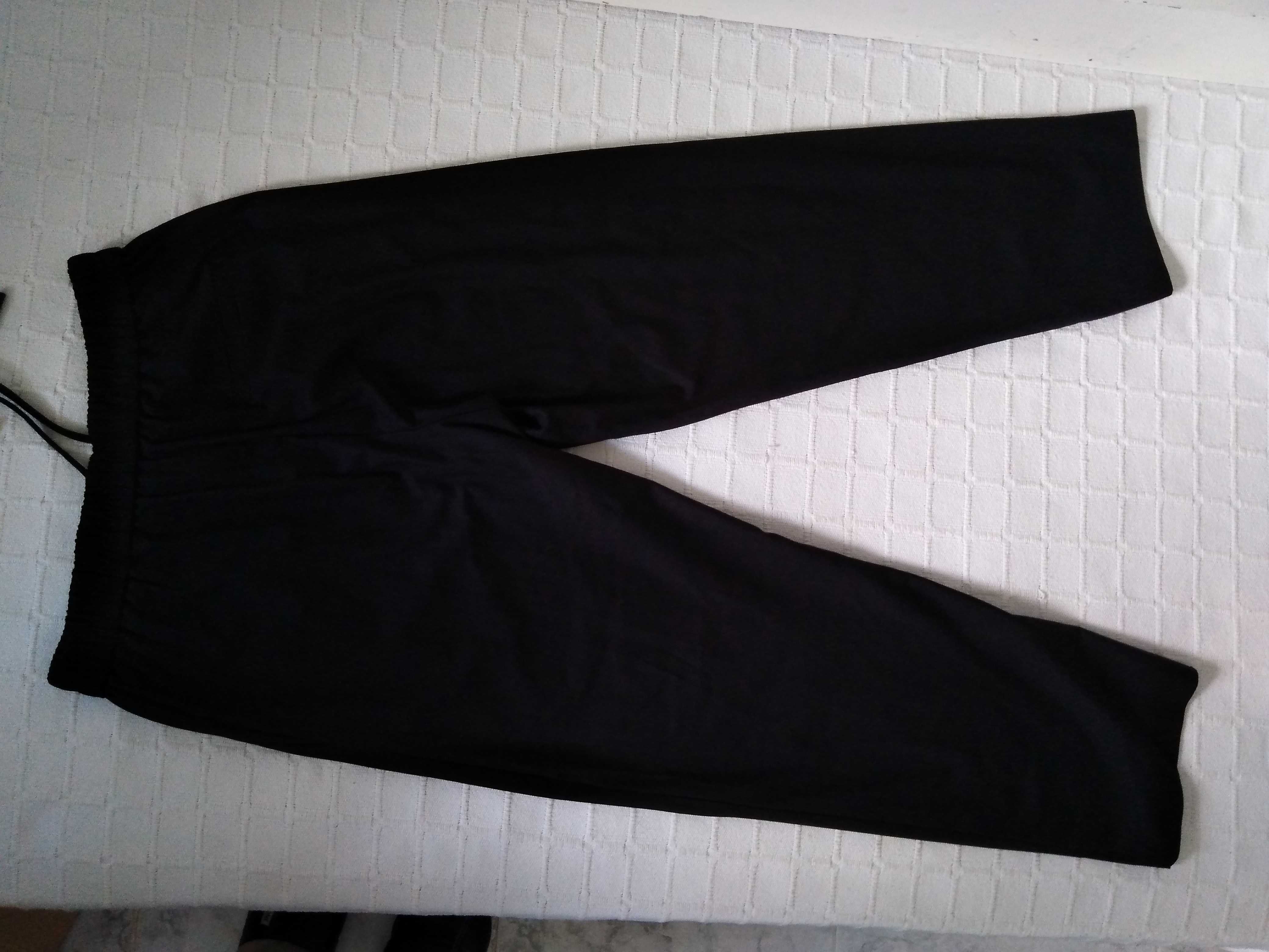 Calças Negras Mango Basics M