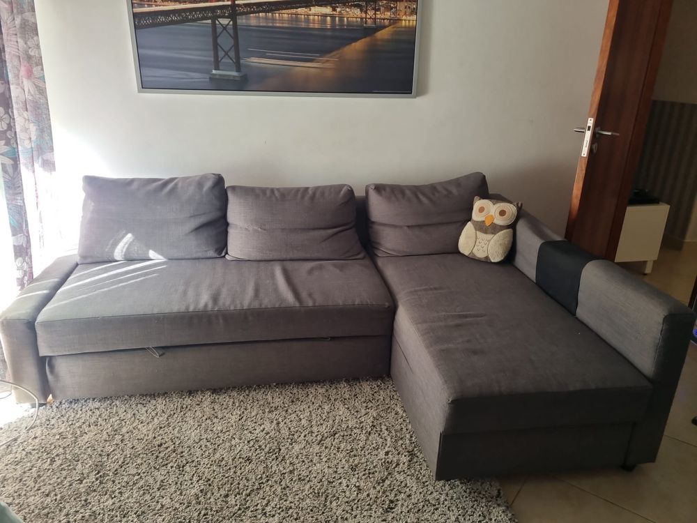 Sofa-cama de canto com arrumação