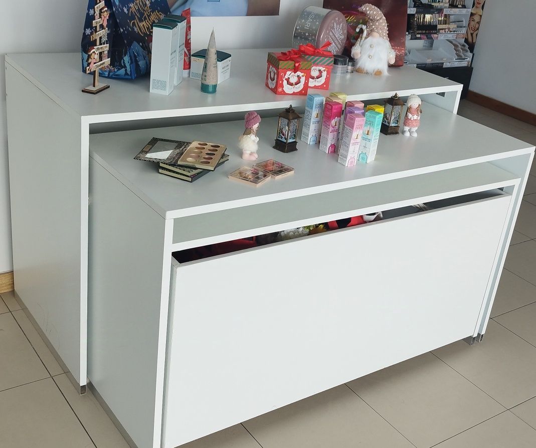Mobiliario de ESTETICA movel com lavatorio
