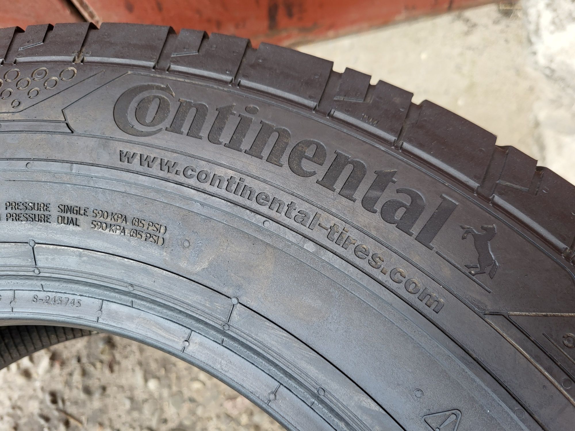 205/75/16C R16C Continental VanContact 200 2шт ціна за 1шт шини