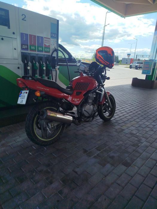 Kawasaki ER-5 twister