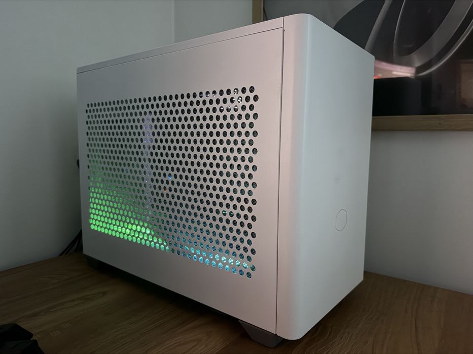 PC Mini ITX - AMD Ryzen 9 7900 / 64gb DDR5 / 1TB