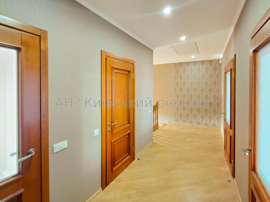 Без комісії.Продам будинок в Дніпровському районі, вулиця Профспілкова