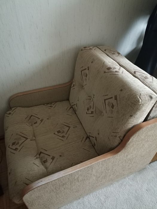 Rozkładany fotel z funkcją spania