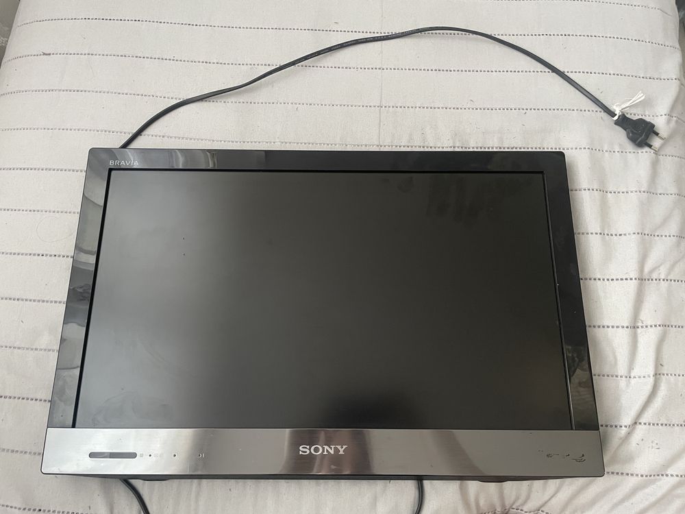 Używany Telewizor Marki Sony 21 Cali