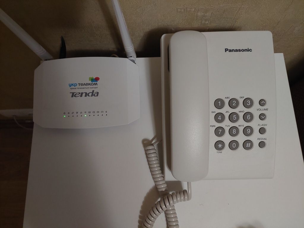 Телефонний апарат ( стаціонарний) Panasonic KX TS2350UA