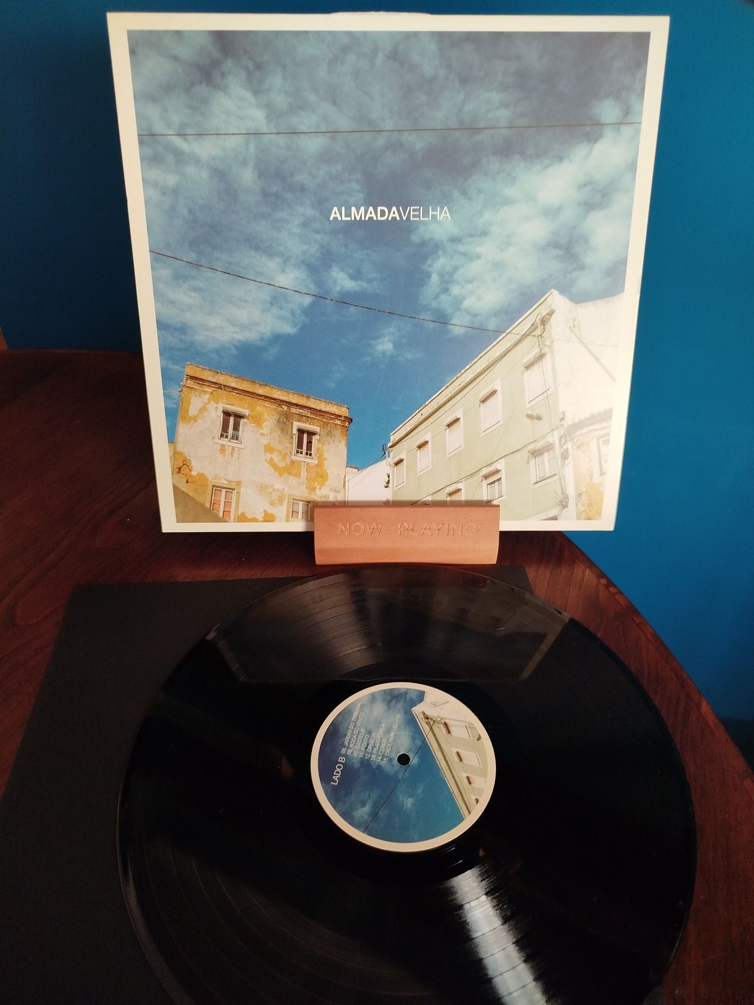 Vários discos de vinil de música moderna portuguesa e internacional 2