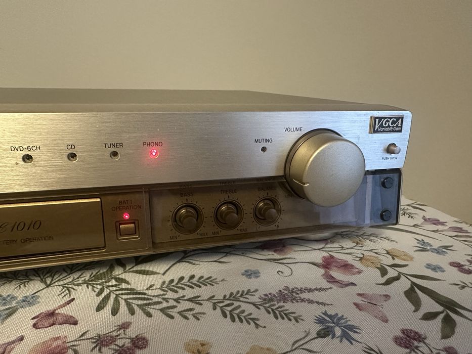 Przedwazmacniacz technics SU-C1010 Sprawny