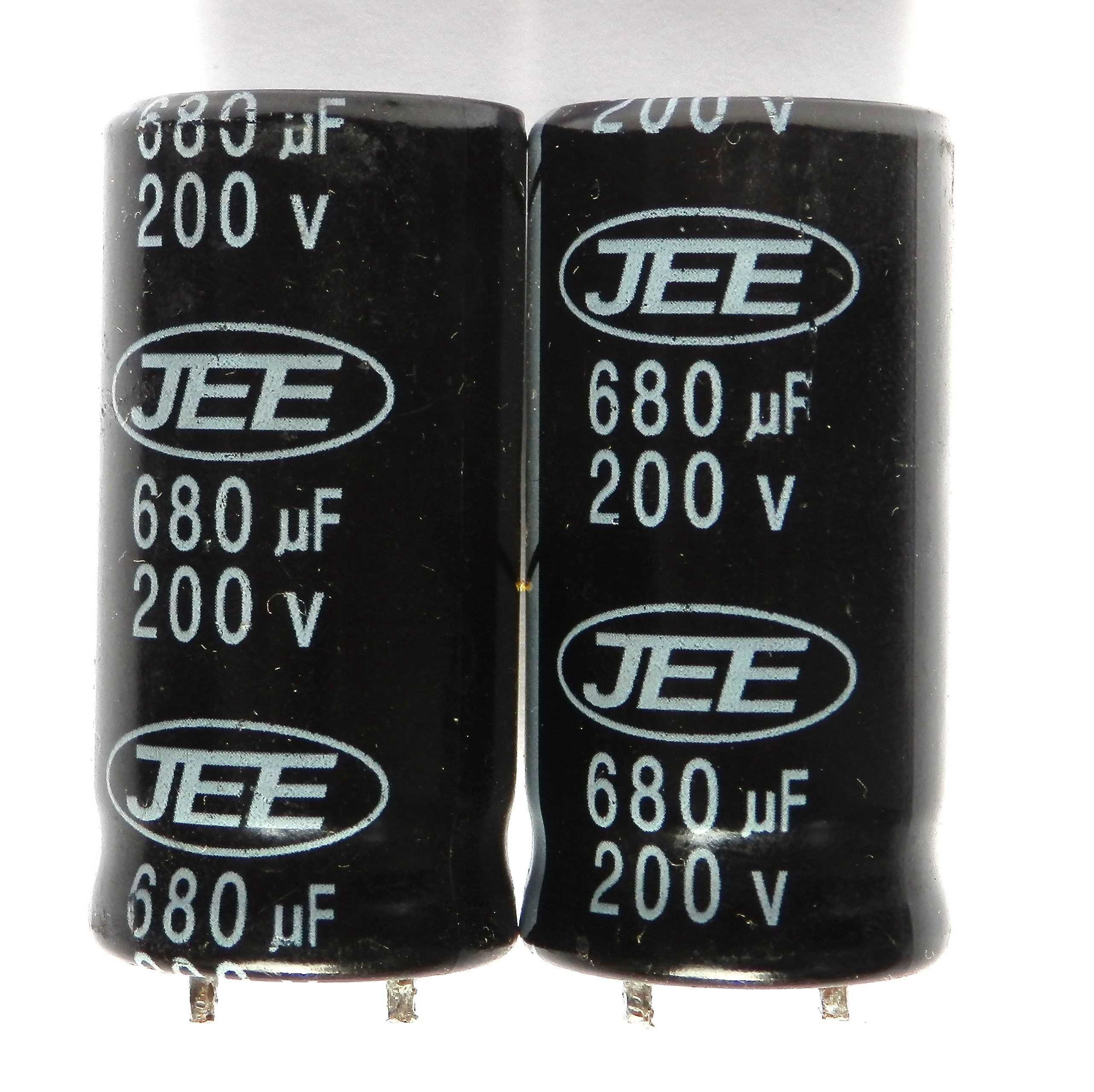 Конденсаторы электролитические 400-450V x 150-270мкф.