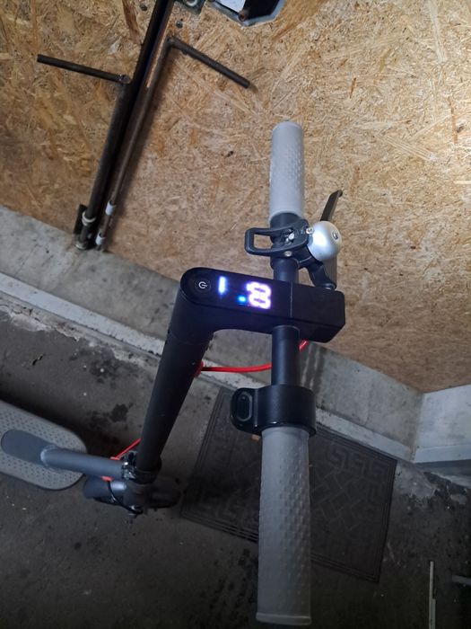 Електросамокат m365