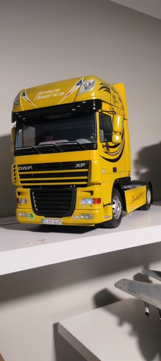 Model ciężarówki  1:24 Italeri