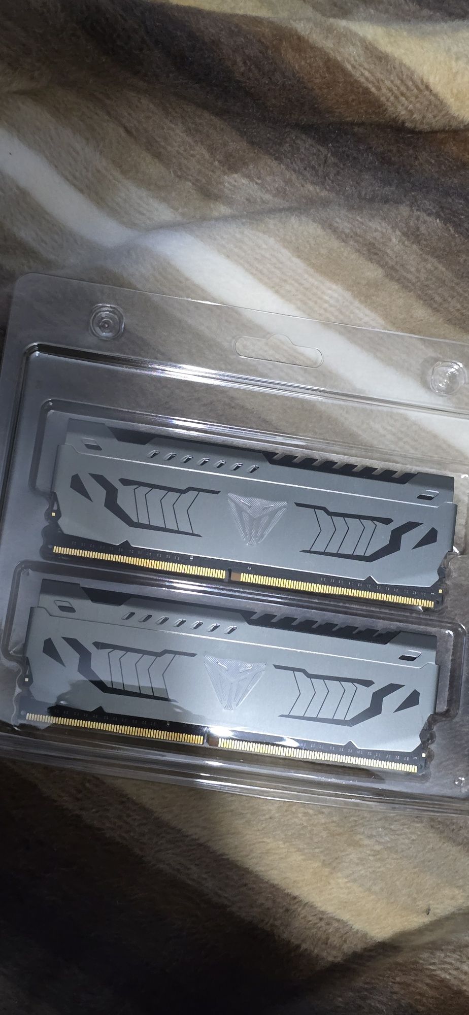 Pamięć RAM PATRIOT Viper Steel 16GB(2x8) 4400MHz CL19