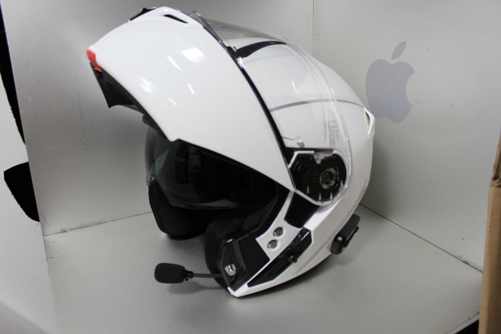 Мотошолом Чорний SENA Outrush R SP85 Bluetooth L-58-59см Type-C