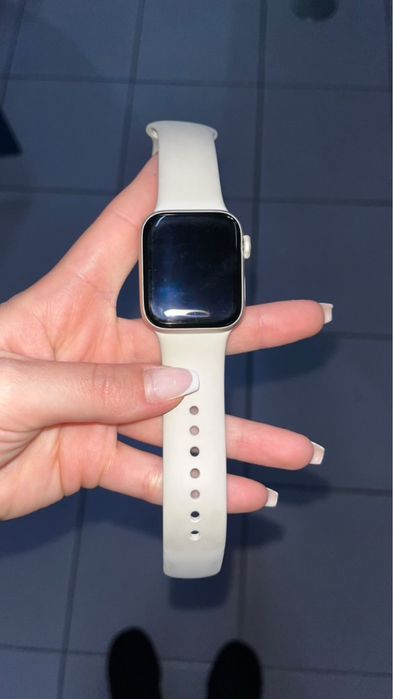 Apple Watch SE CEL 40 starlight