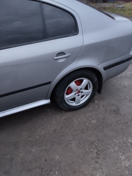 Шкода Октавія тур