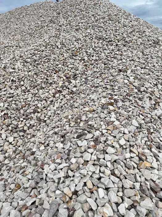 Kamień kliniec gruz betonowy kruszywo tłuczeń piasek siany i płukany