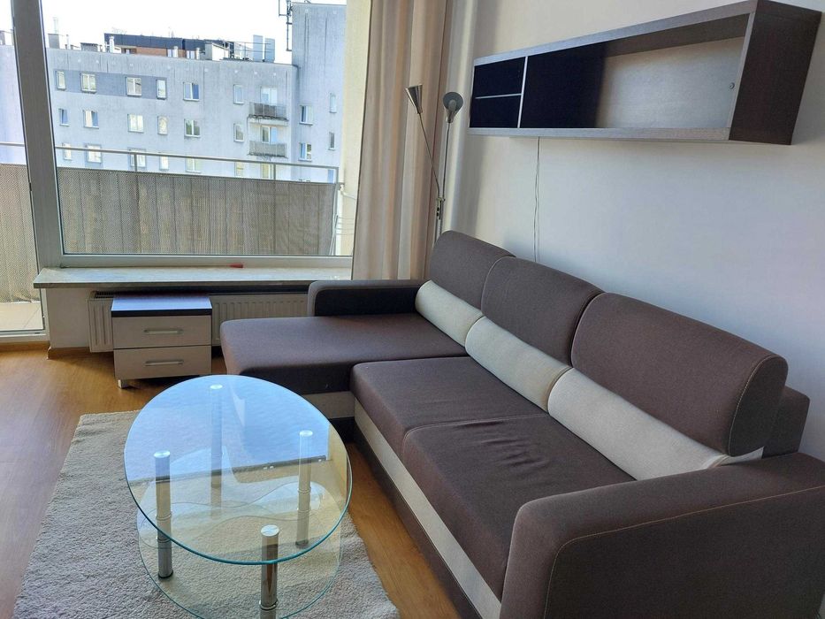 Mieszkanie 2 pokojowe blisko lasu 10 minut do metra, pełne wyposażenie